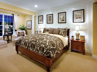 721 Regency Dr, Fishkill, NY 12524