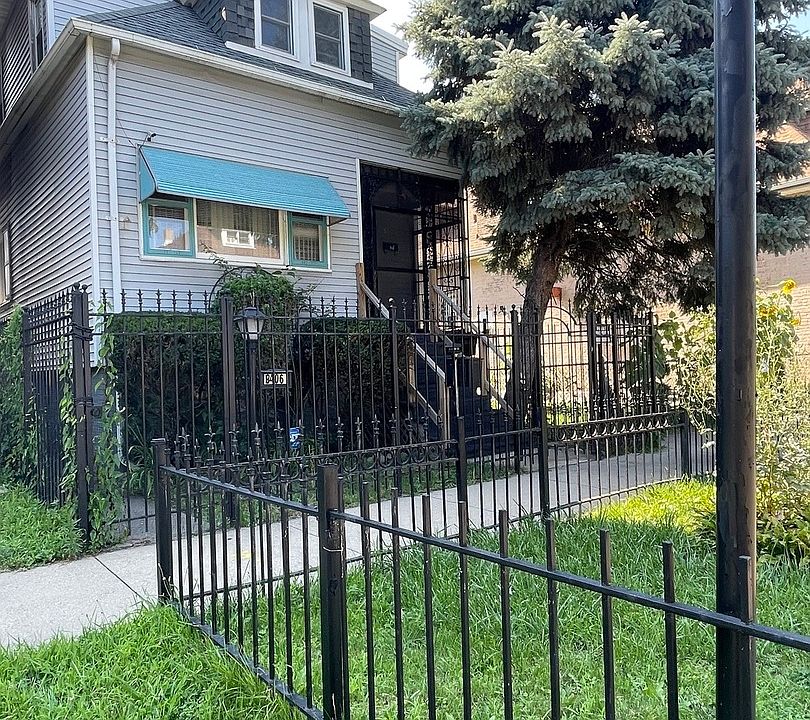 1st image of 8406 S Kingston Ave