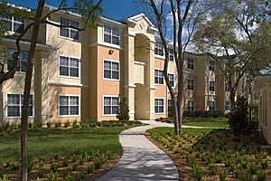 Lake Kathy Apartments — Photo 23