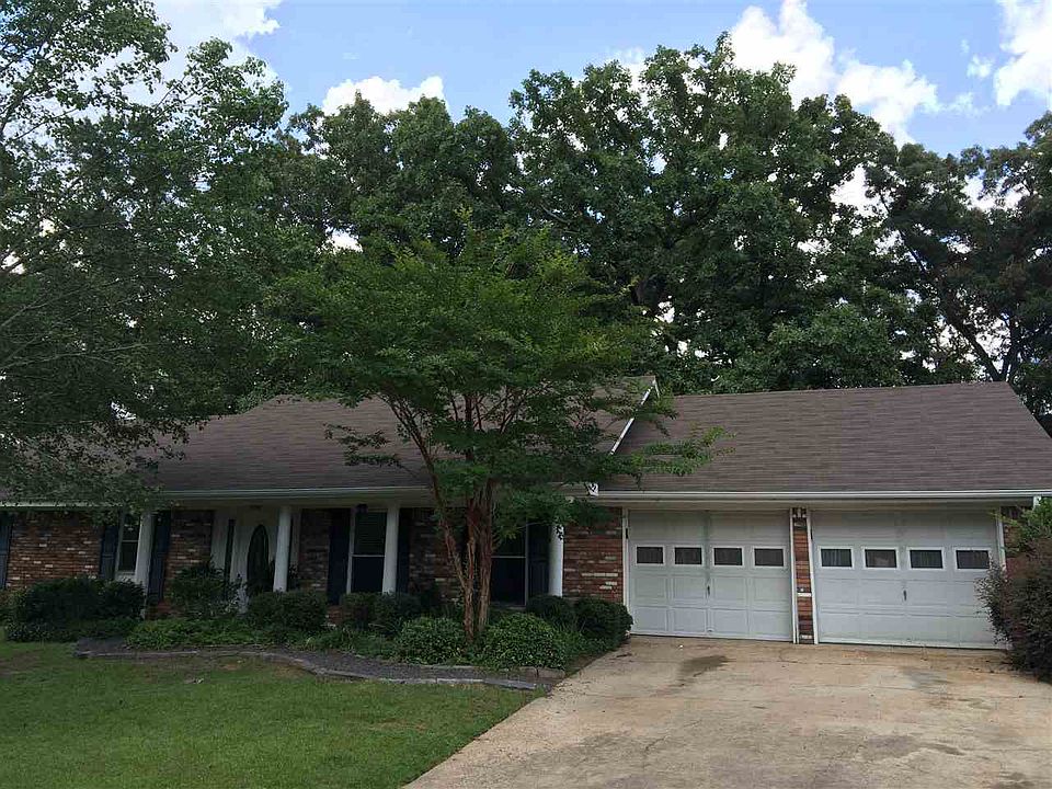 1st image of 3358 Dawn Dr