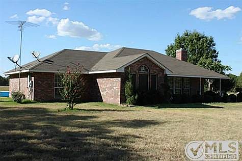 3rd image of 892 Oak Valley Ln
