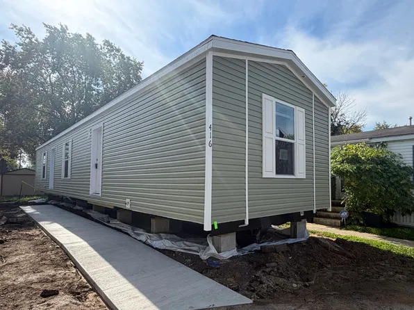41275 Old Michigan Ave Trailer 416, Canton, MI 48188