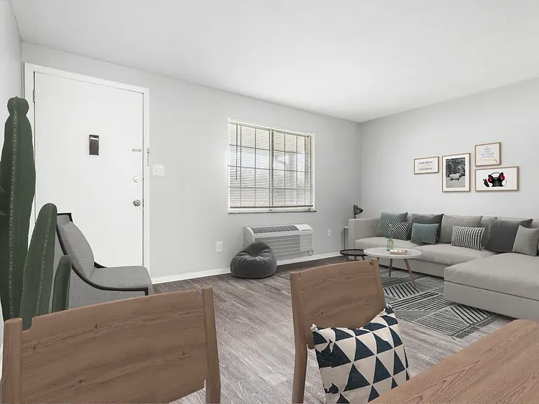 Arbor Grove Apartments — Photo 4