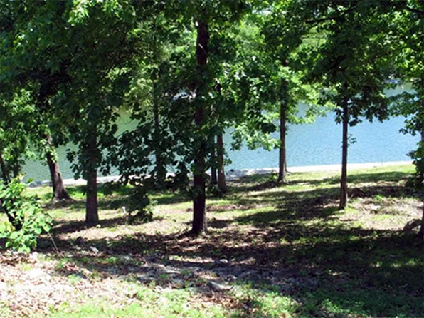 Los Indios Dr, Cherokee Village, AR 72529