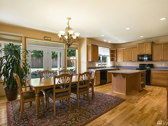 5th image of 2526 NE Kevos Pond Dr