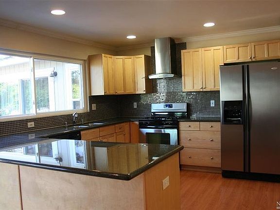 3rd image of 330 San Marin Dr
