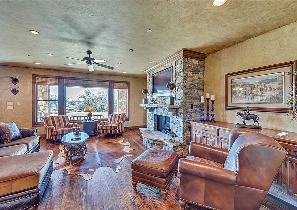 1st image of 103-2504 Century Oak Dr