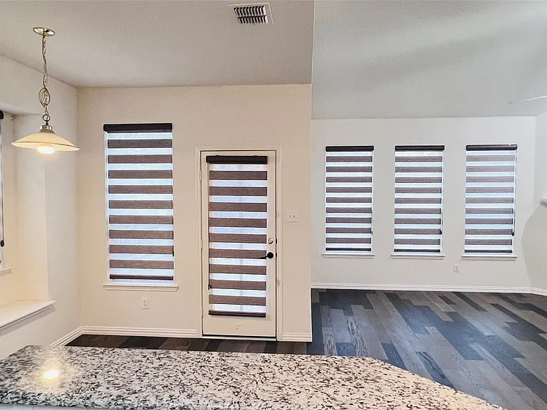 818 Green Pond Dr — Photo 13