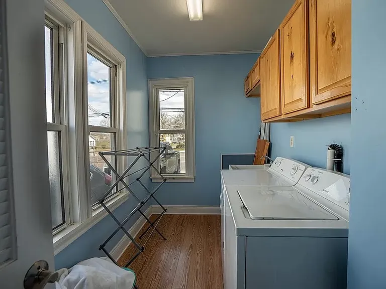 210 S Keystone Ave — Photo 10