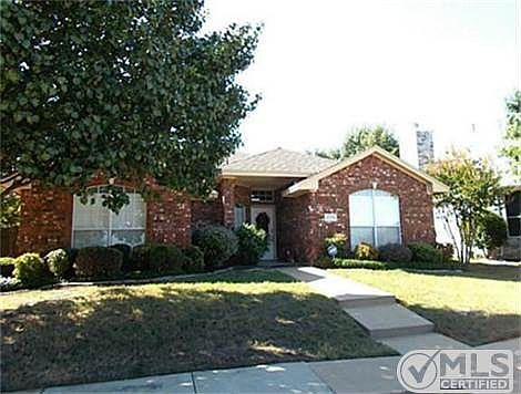 2nd image of 4559 Bowie Ln
