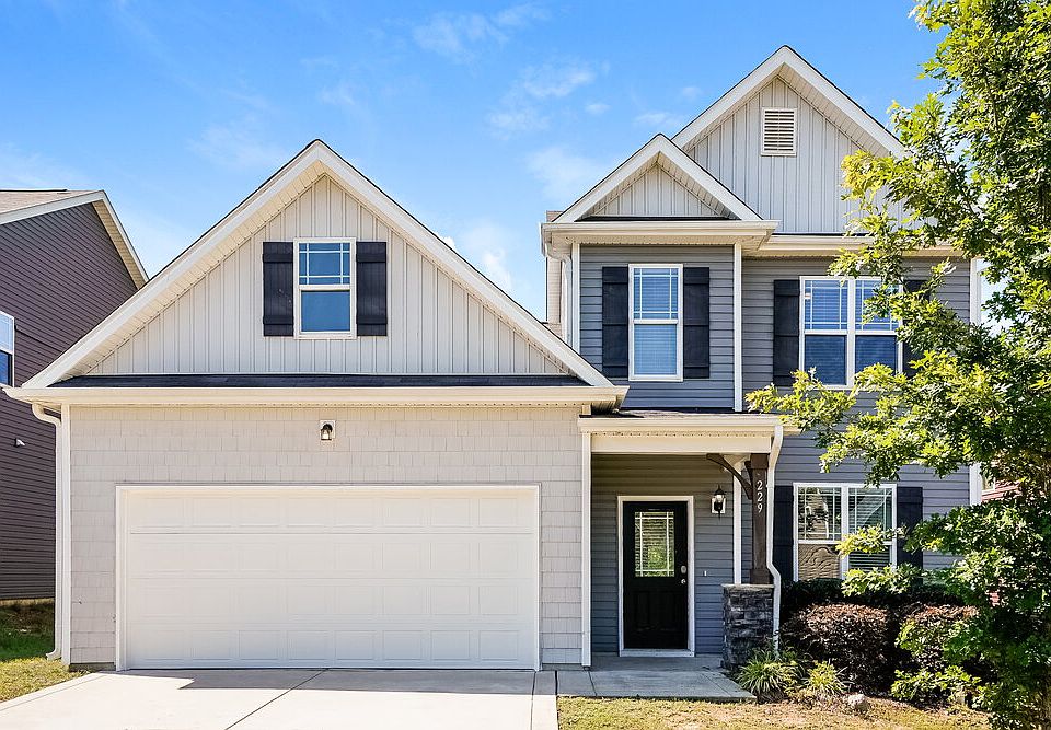 1st image of 229 Lanier Pl