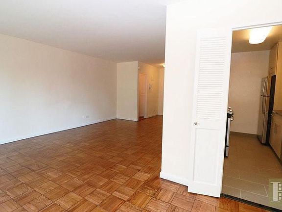 4th image of 444 E 82nd St APT 7C
