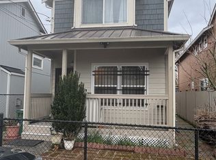 10050 19th Avenue SW, Seattle, WA 98146