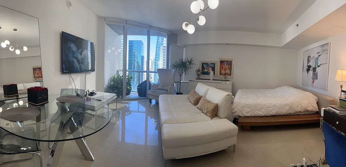 Building Photo - 475 Brickell Ave #3508