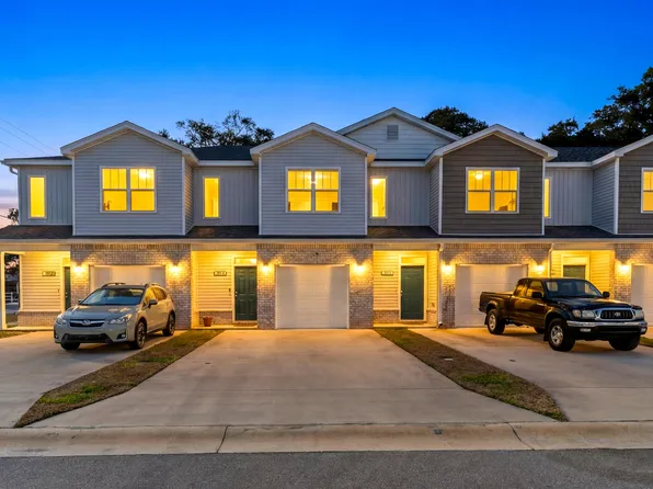 319 Carmel Dr #4, Fort Walton Beach, FL 32547