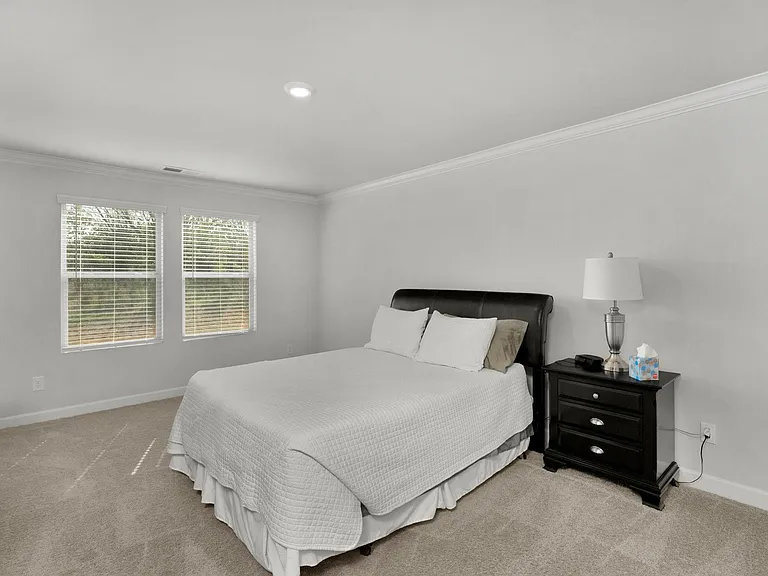 3109 Lisburn St — Photo 22