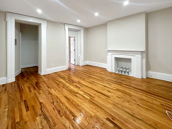 227-229 Washington Street image 1 of 16