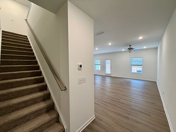 3rd image of 5333 Frontier Ct