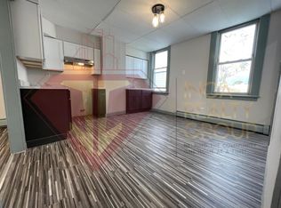 412 Union St #3R, Jersey City, NJ 07304