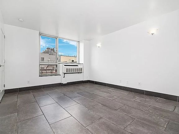 4th image of 164 Attorney St APT 702