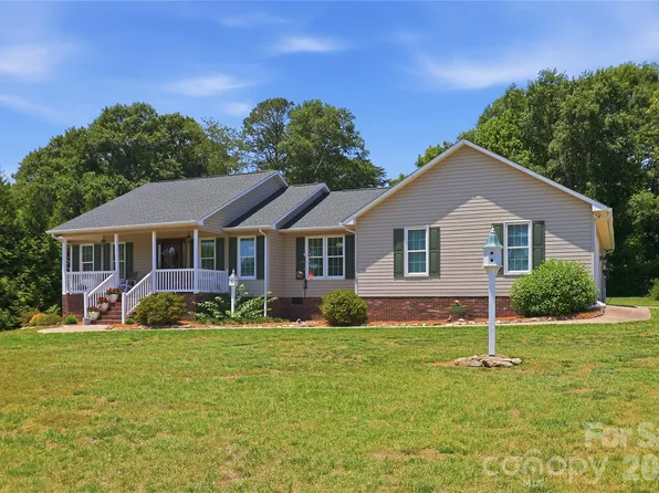 209 Silver Creek Ln, Shelby, NC 28152