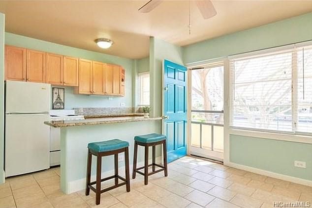 Kitchen & living room