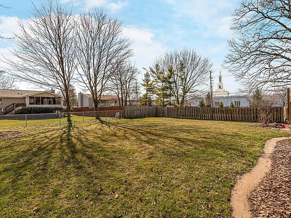 3rd image of 3993 Spyglass Dr