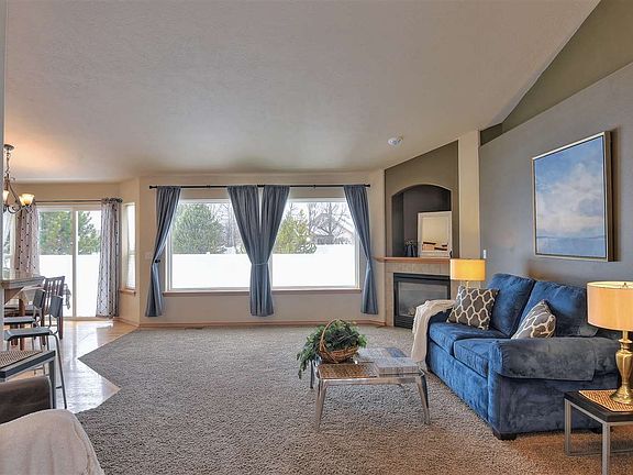 2nd image of 3716 S Morrow Ln
