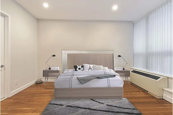 Sold by Modern Spaces | media 5