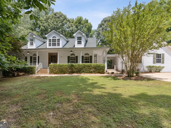 693 River Chase, Hoschton, GA 30548