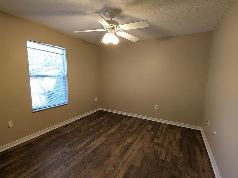 8237 Nevada St — Photo 15