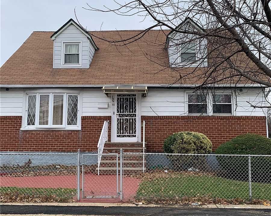 1st image of 166-15 Foch Blvd