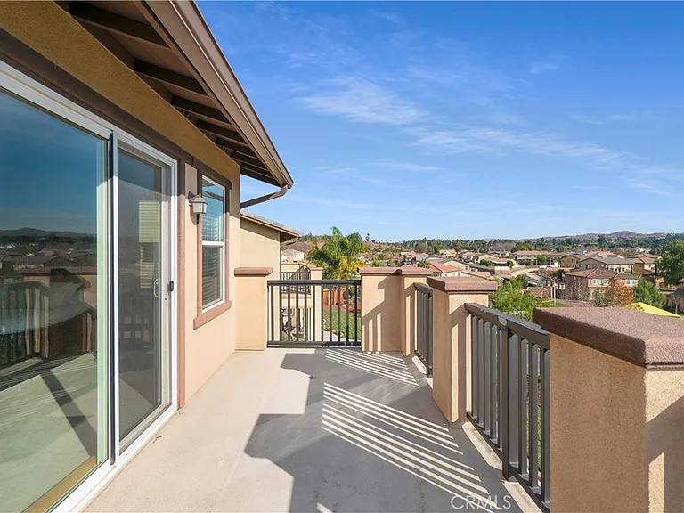 3126 Vista Ter — Photo 33