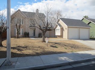 404 Oakford St, Las Vegas, NV 89110