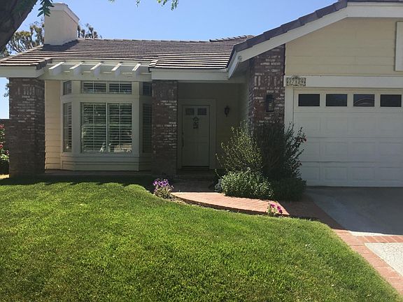 5th image of 27129 Waterford Dr