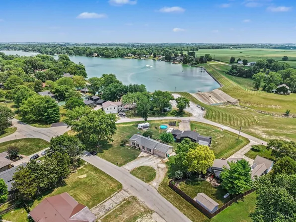 3687 N Lake Shore Dr, Jamestown, OH 45335