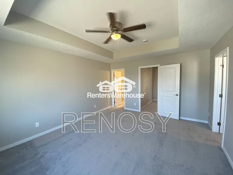 7000 Lake Ridge Ave #13 — Photo 9