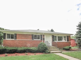 1729 Verde Dr, Mount Prospect, IL 60056