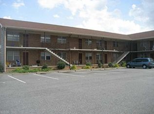 1211 W Ocean View Ave APT 8, Norfolk, VA 23503