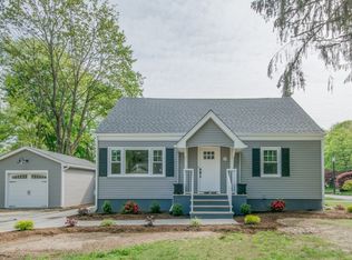 13 3rd St, Oakland, NJ 07436
