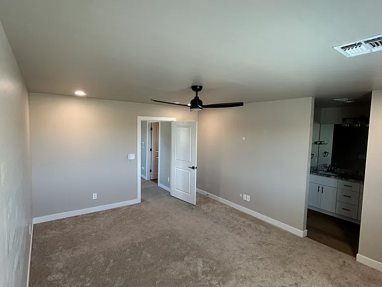 12217 Bliss Ave — Photo 11