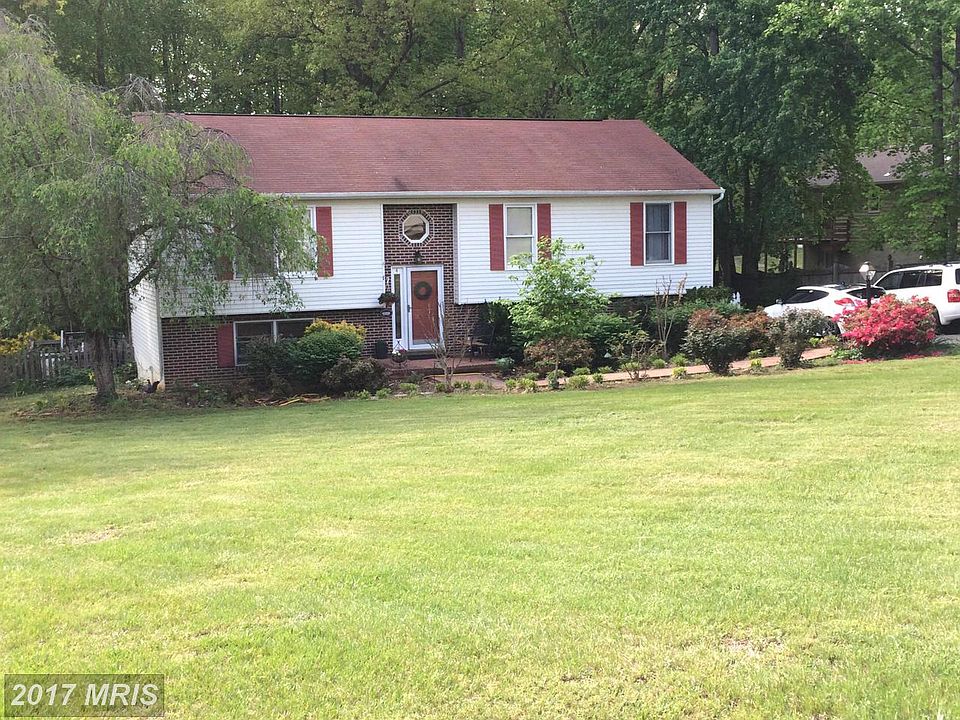 1st image of 4 Barley Corn Dr