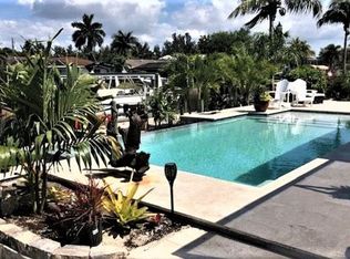 6156 Cocos Dr, Fort Myers, FL 33908
