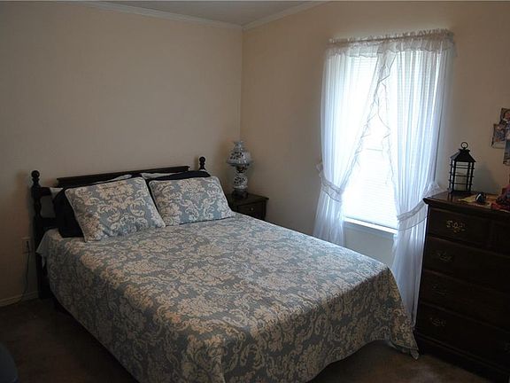 5th image of 6348 Kims Dr #412
