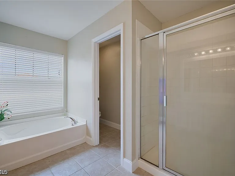 2059 Willow Branch Dr — Photo 13