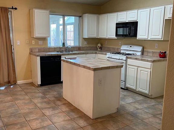 2nd image of 3792 Zeally Ln