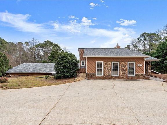 2nd image of 1071 Powell Wright Rd