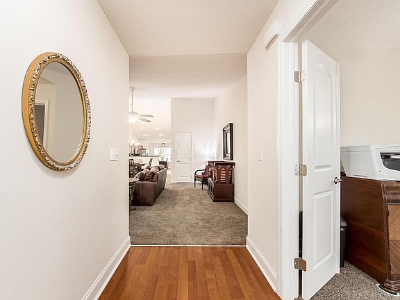3rd image of 5978 Waterport Dr #33
