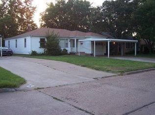 1427 20th St, Woodward, OK 73801