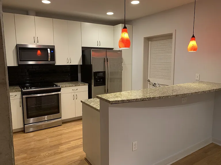 301 Demonbreun St #1610 — Photo 6